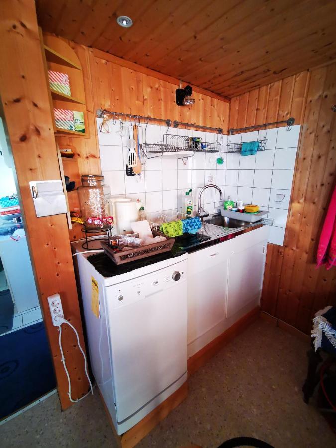 Ferienhaus mit riesen Garten, drei Terrassen, toller Aussicht am Waldrand, auch als Monteur-Wohnung Hemer Exterior foto