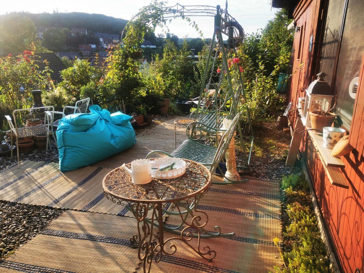Ferienhaus mit riesen Garten, drei Terrassen, toller Aussicht am Waldrand, auch als Monteur-Wohnung Hemer Exterior foto